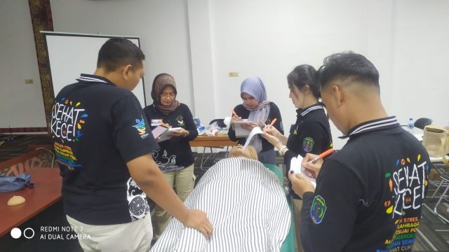 PELATIHAN BTCLS HARI 2 RSUD NNK